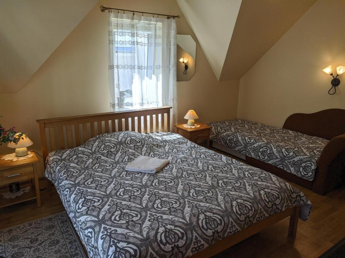 Guest House Nika - Cottages And Rooms In The Heart Of Palanga City Center Kültér fotó