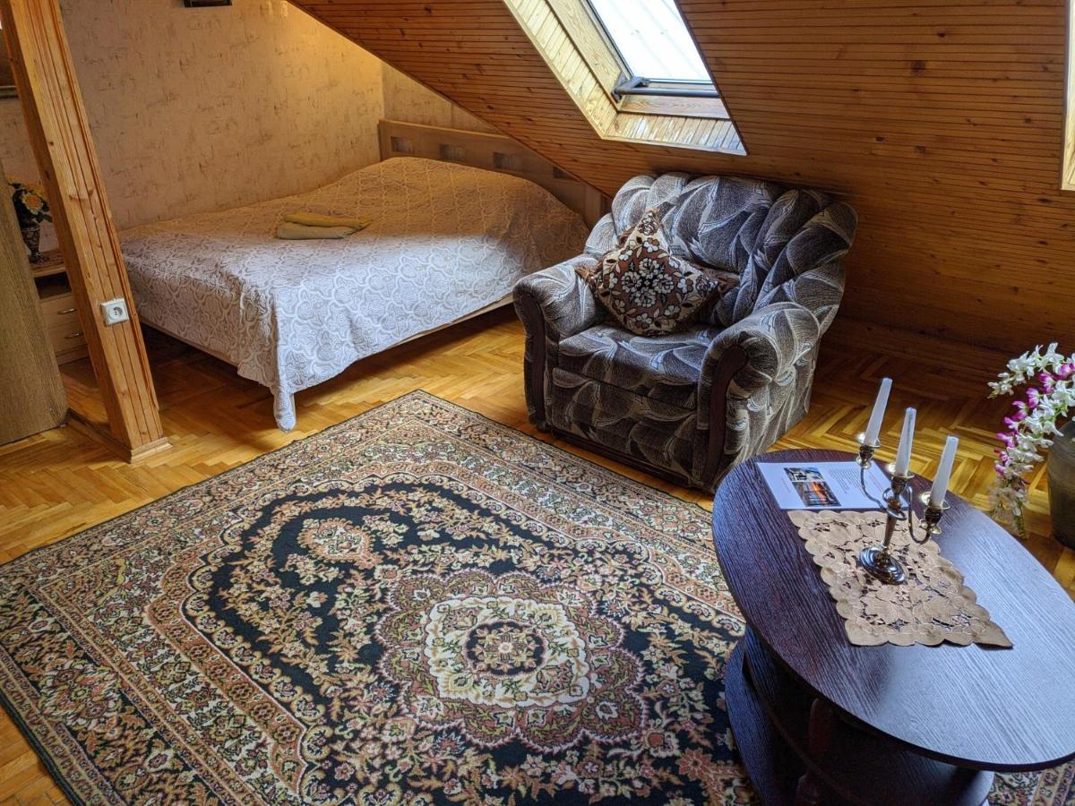 Guest House Nika - Cottages And Rooms In The Heart Of Palanga City Center Kültér fotó