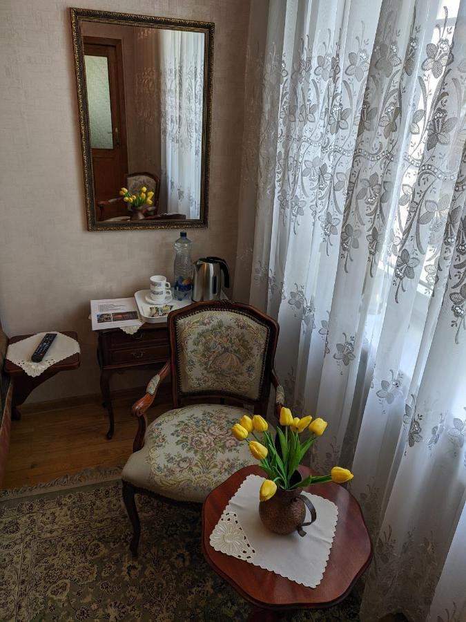 Guest House Nika - Cottages And Rooms In The Heart Of Palanga City Center Kültér fotó