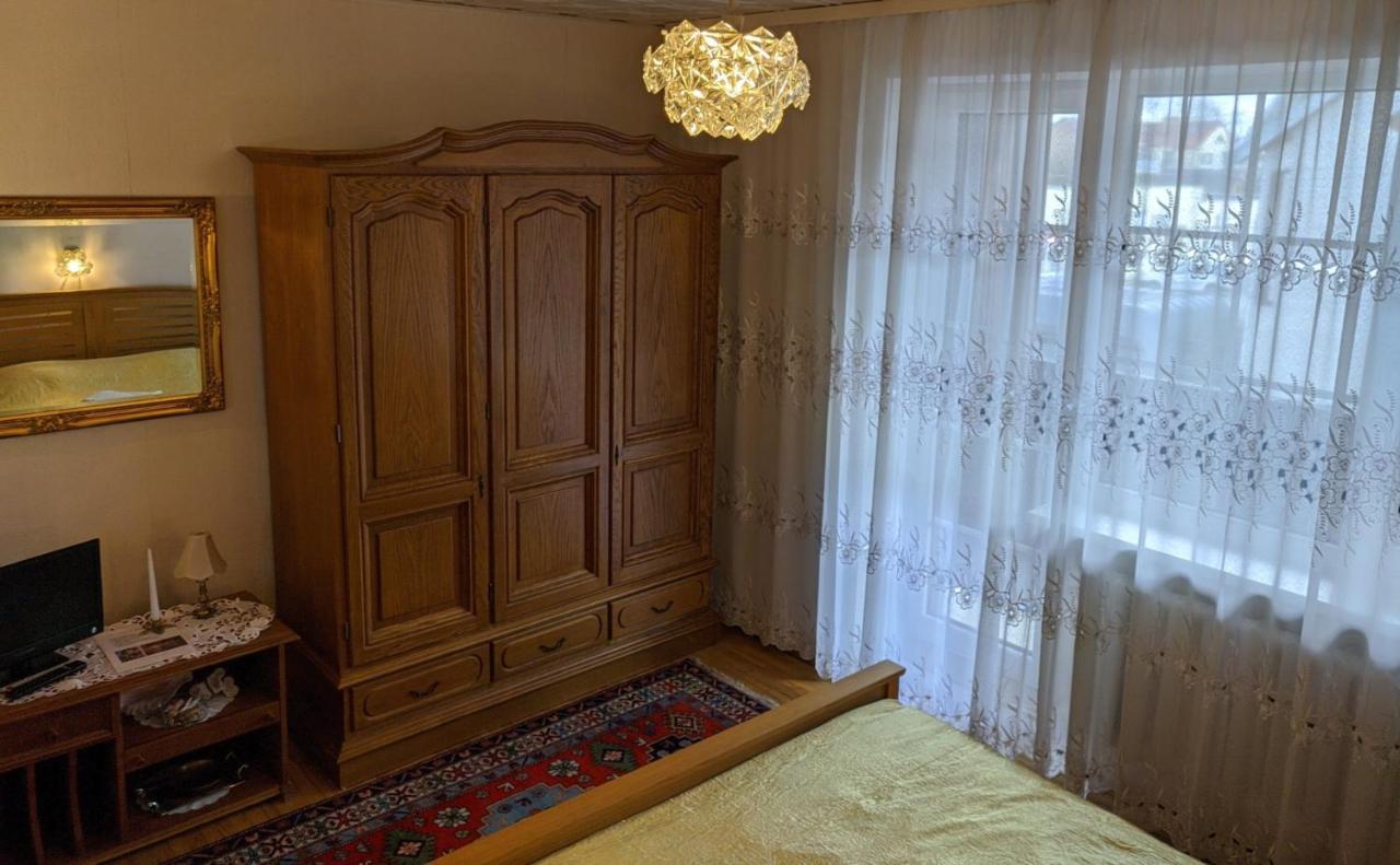 Guest House Nika - Cottages And Rooms In The Heart Of Palanga City Center Kültér fotó
